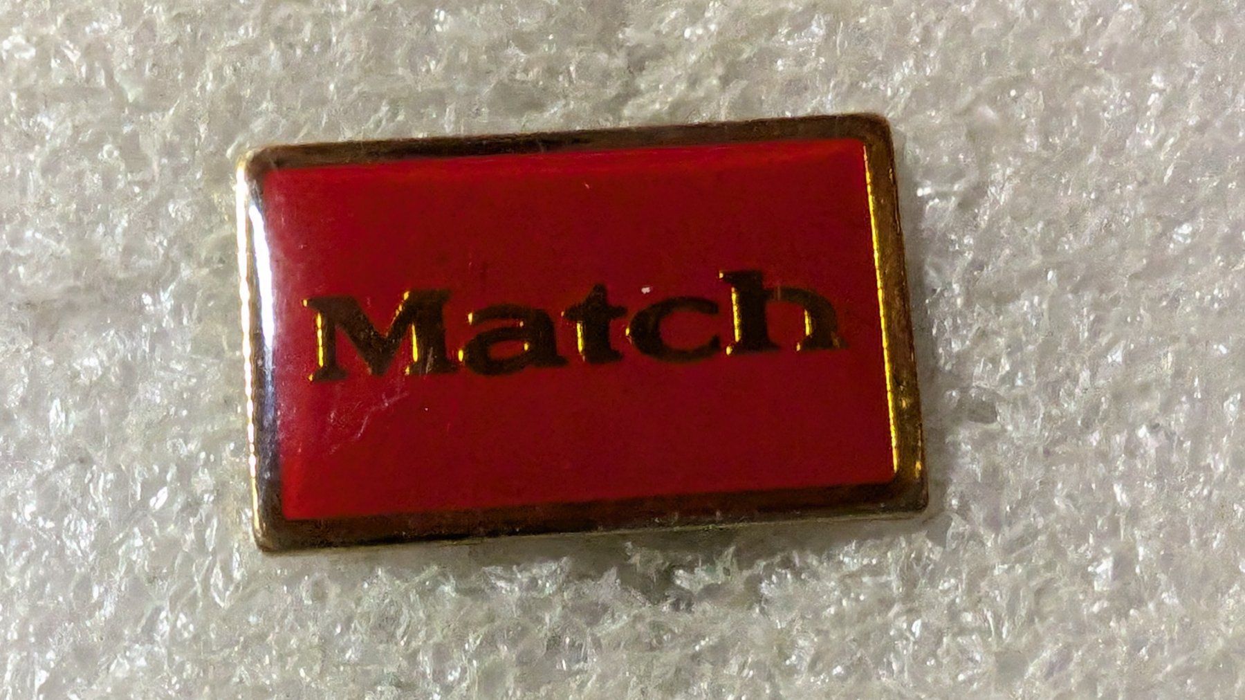 Plaketten & Abzeichen: Ansteckpin 166: Match – Gebraucht aus Oppligen von Pin-Fall-Shop