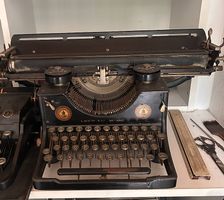 Deutsche Triumph Schreibmaschine 1900er
