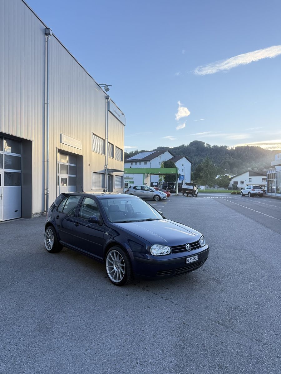 VW Automobili: Golf 4 – Usato da Au SG venduto da sha_j8gw 2