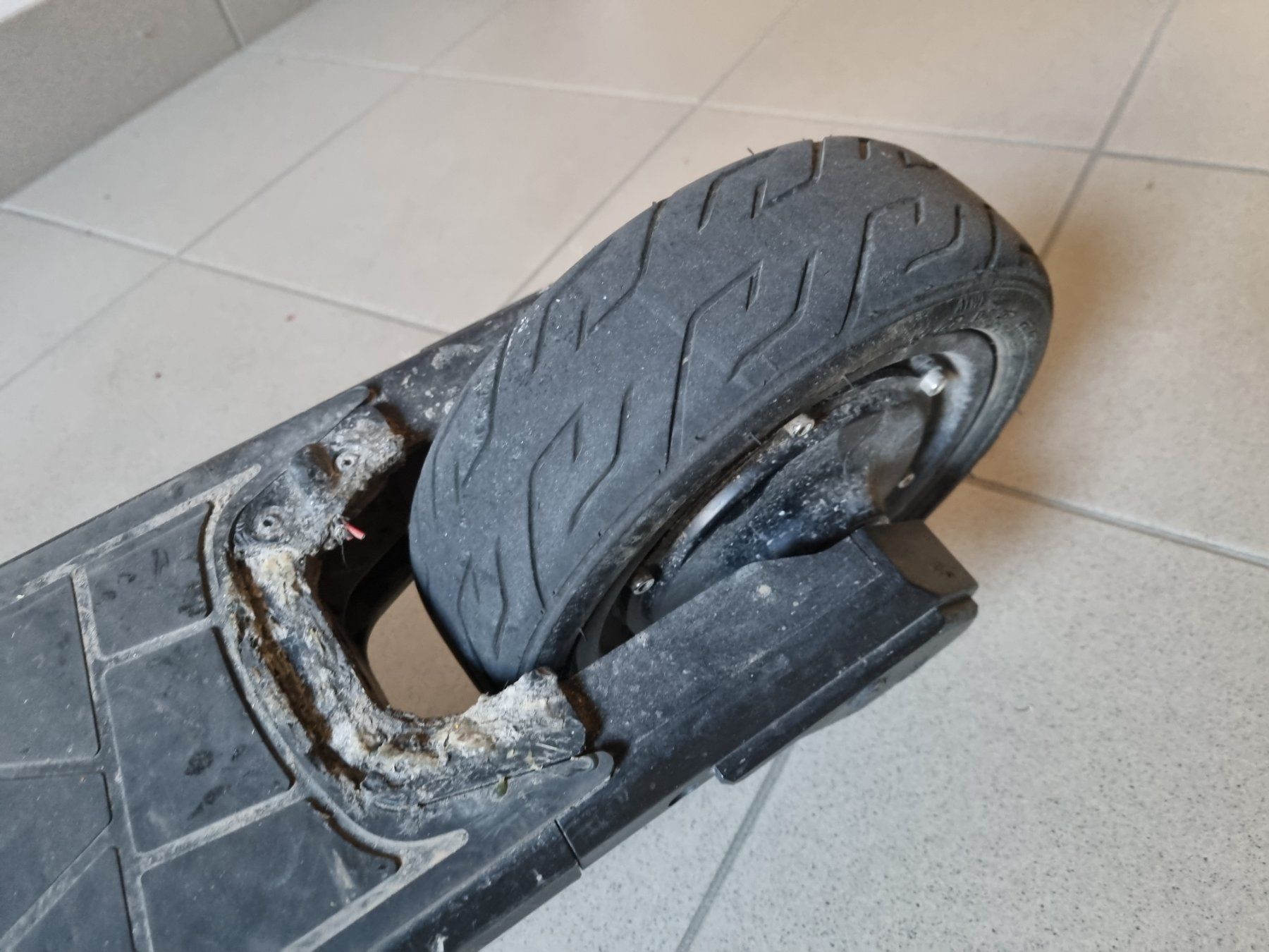 VMAX Kickboard: Vmax vx 2 LT - 500 w starken Motor – Defekt aus Wädenswil von Patriots 5
