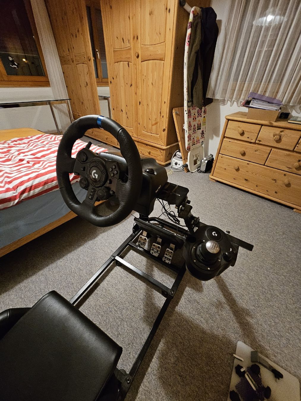 Sim Racing Rig Logitech G923 Trueforce PC Playstation manual (Gebraucht ...