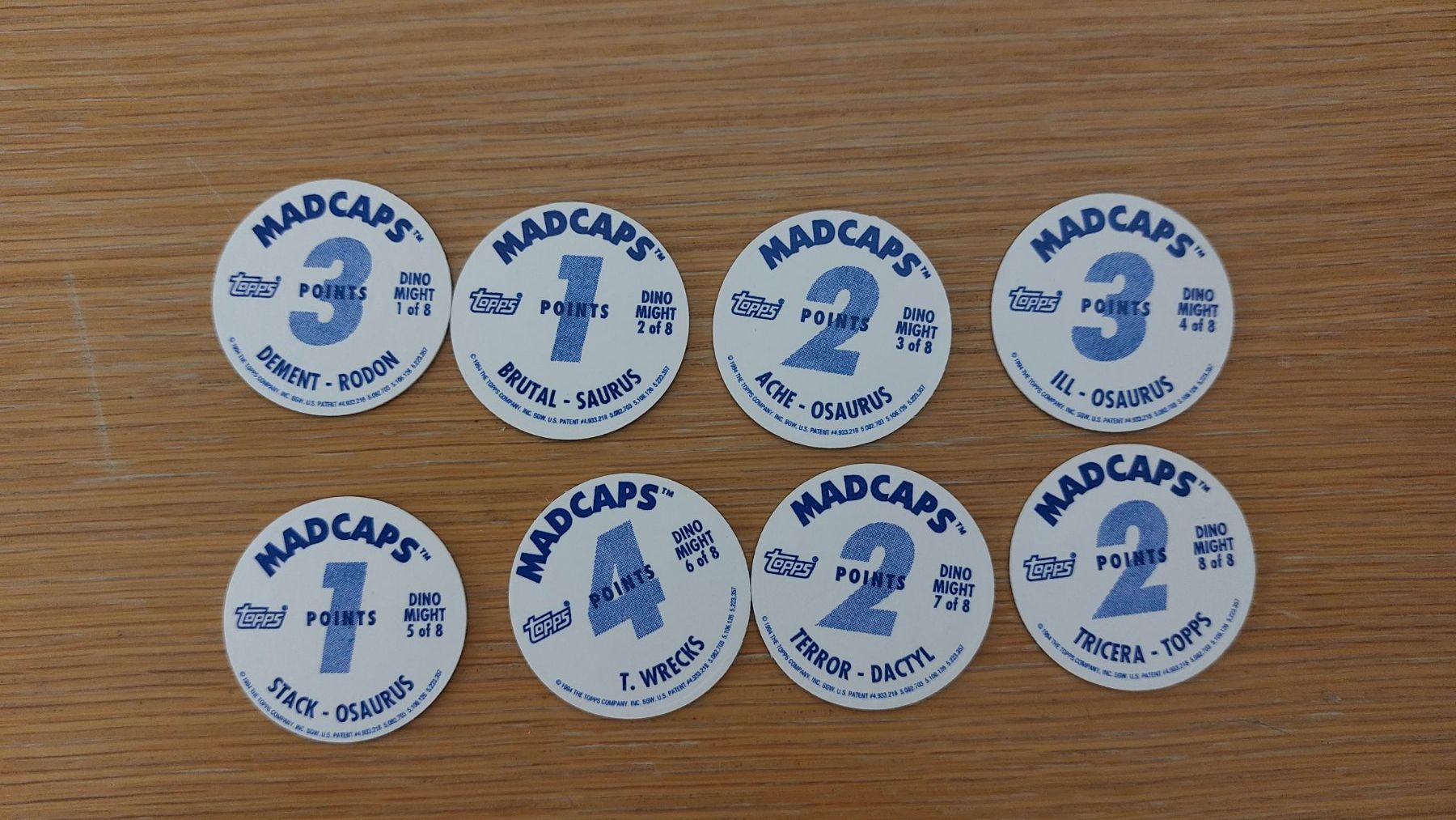 Giocattoli: Pog Full set 8/8 Dino Might Topps – Nuovo (secondo la descrizione) da Bévilard venduto da PogMania 1