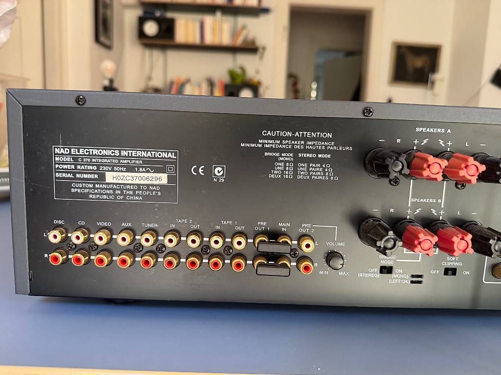 Nad Amplificateurs: NAD C370 Stereo Amplifier / Verstärker – D'occasion à Zürich par whateverpeoplesayiam 1