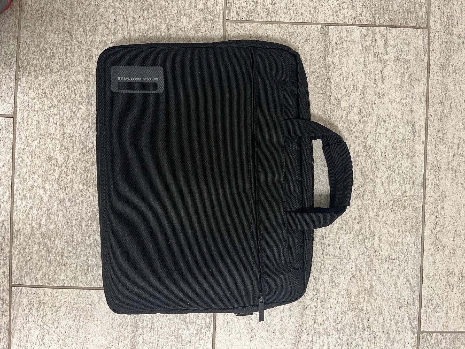 Taschen: Laptop tasch – Gebraucht aus Uster von r_mendes