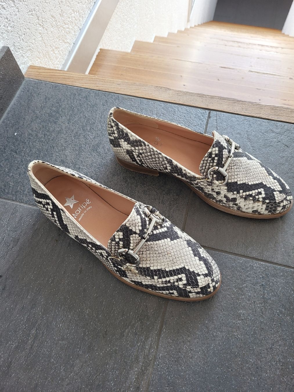 Scarpe da donna: moccassin cuir imprimé effet python "Maripé" – Usato da Aproz (Nendaz) venduto da mar_zxm9