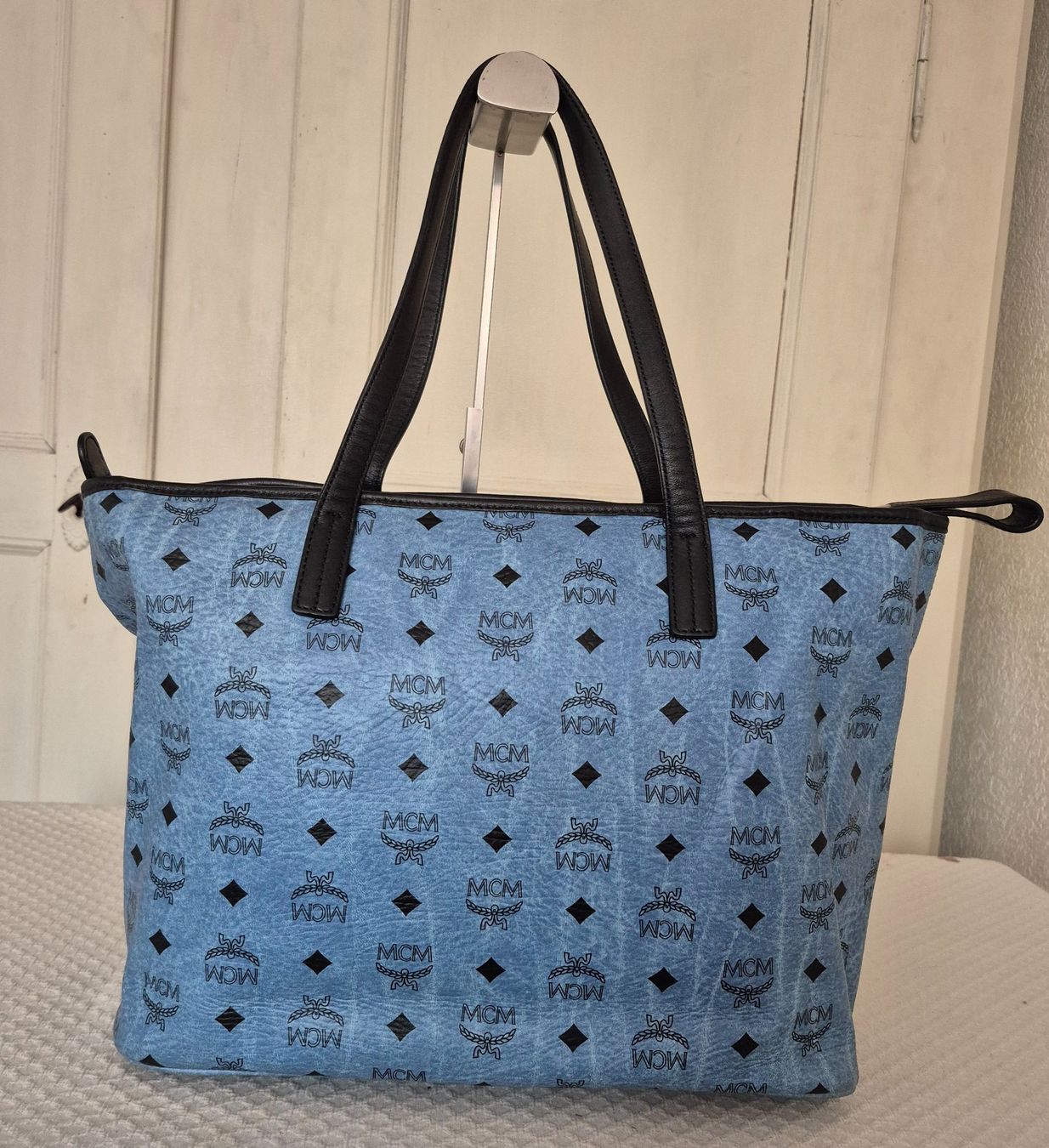 Mcm Borse da donna: MCM Shopper Size M, mit Reißverschluss – Usato da Dottikon venduto da Pega7 2
