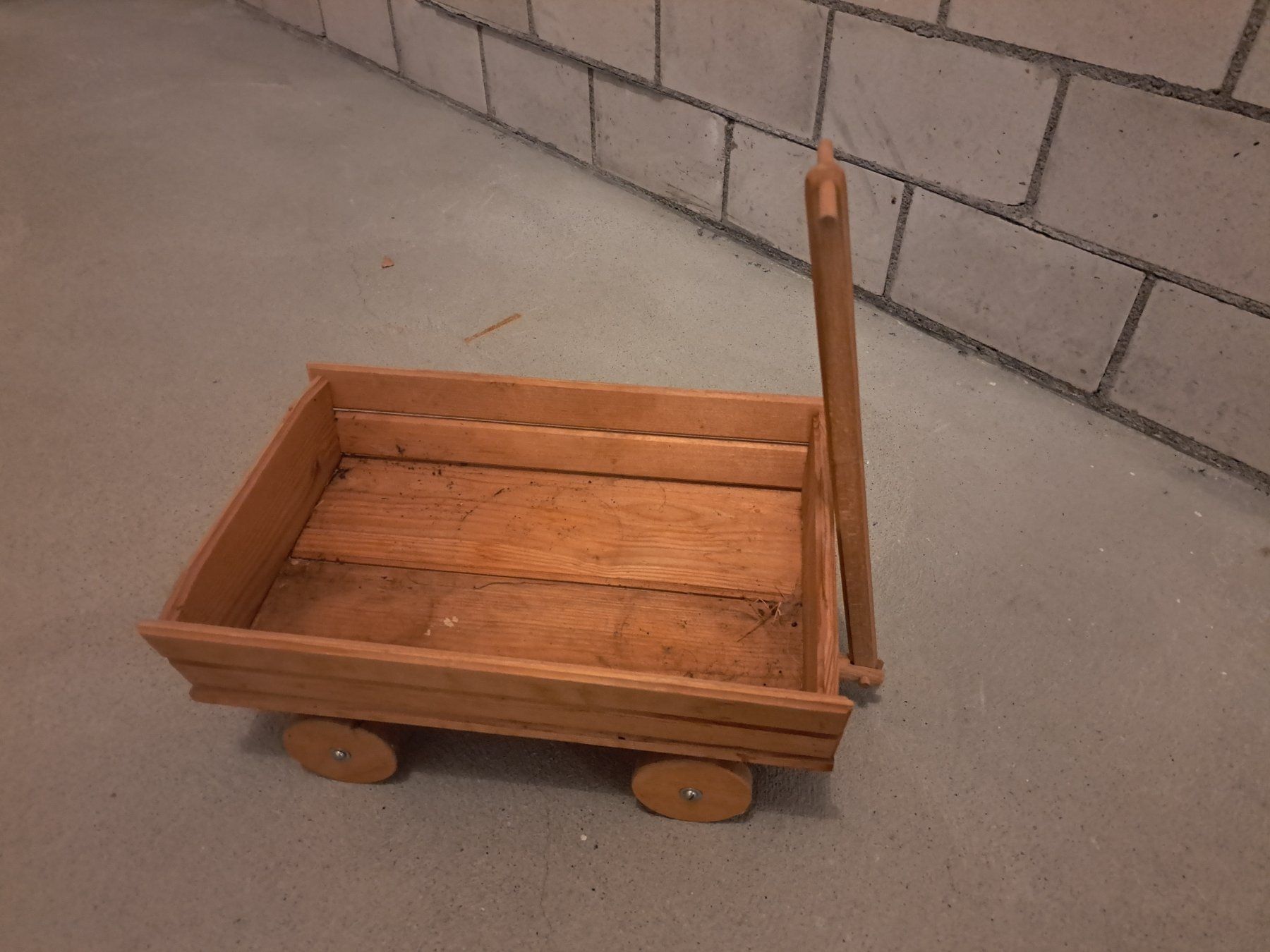 Articoli in legno: Kleiner Leiterwagen – Usato da Trin Mulin venduto da Benny041