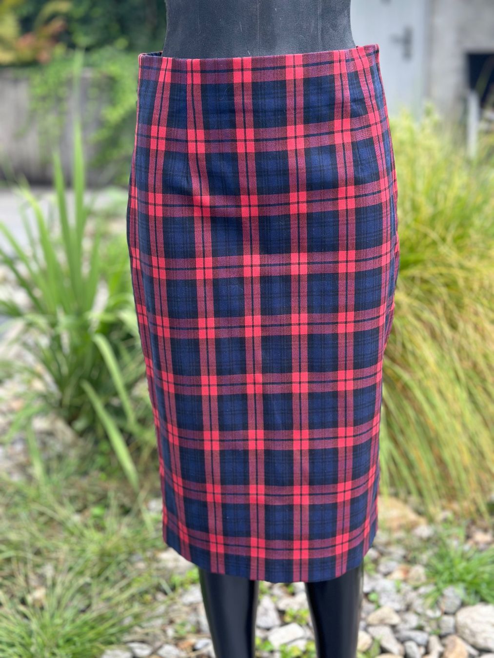 Zara Gonne: Schicker Karorock, Gr. M, Herbst-Look – Usato da Zufikon venduto da Modestil365 1