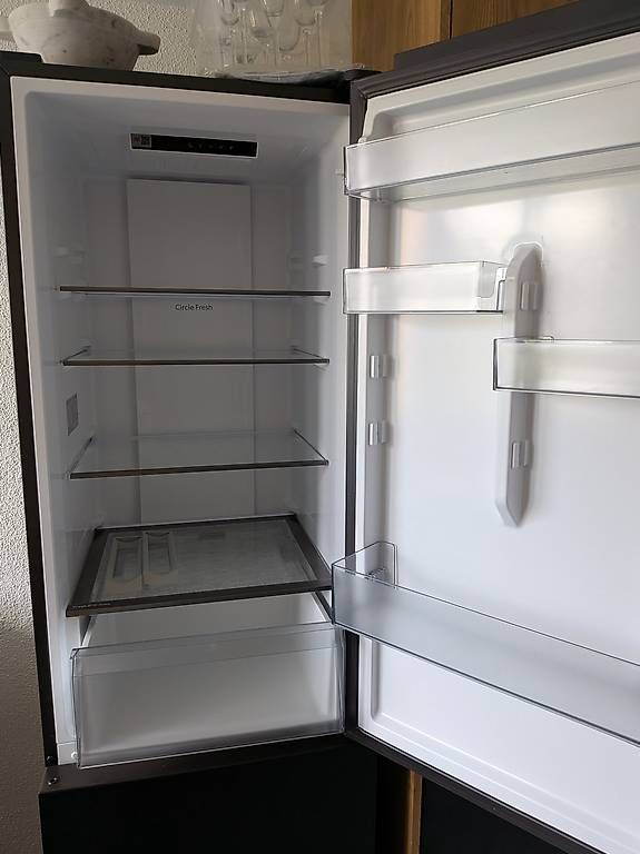 Kühlschrank: Kühlschrank mit Gefrierfach Candy – Gebraucht aus Zürich von Hund_2000 1