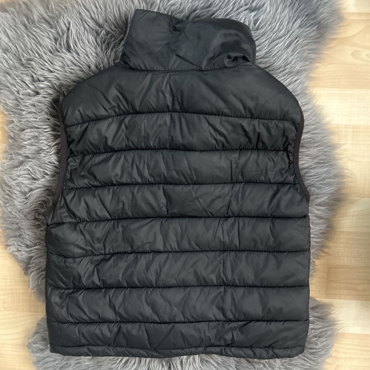 Zara Gilets & Westen: Schwarze Weste – Neu (gemäss Beschreibung) aus Sissach von kate.granger 1