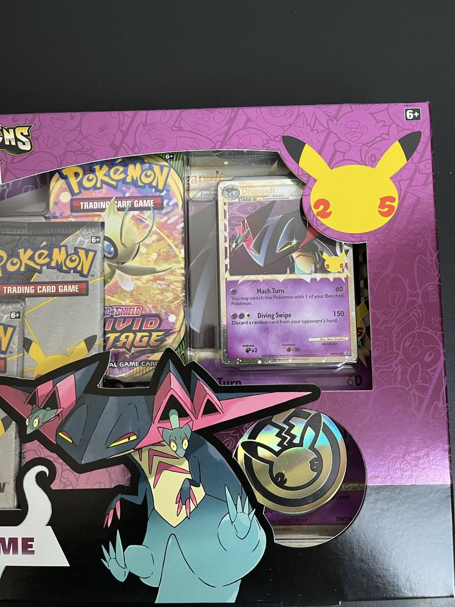 Pokémon Carte collezionabili: Pokemon Pack Celebrations Dragapult Prime NEW – Nuovo e nell'imballaggio originale da Les Avanchets venduto da lunedeneige.shop 2