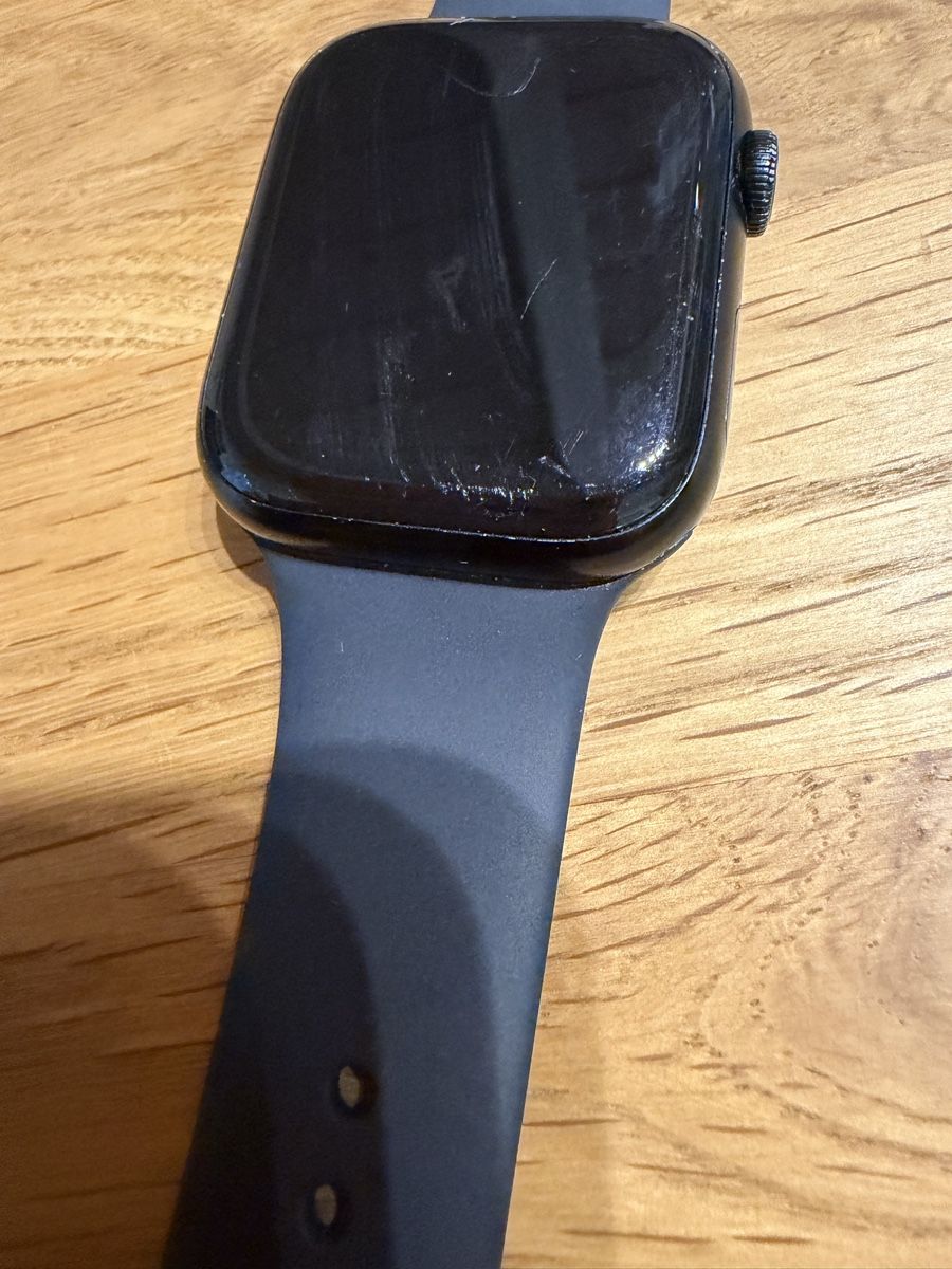 Apple Smartwatch: Apple Watch Serie 8 – Usato da Watt venduto da SwissBlueLine 4