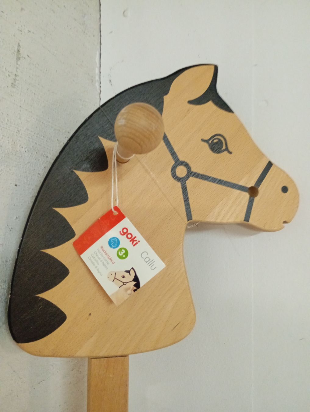 Giocattoli: Steckenpferd Holz Goki – Nuovo e nell'imballaggio originale da Winterthur venduto da pjuma01 1