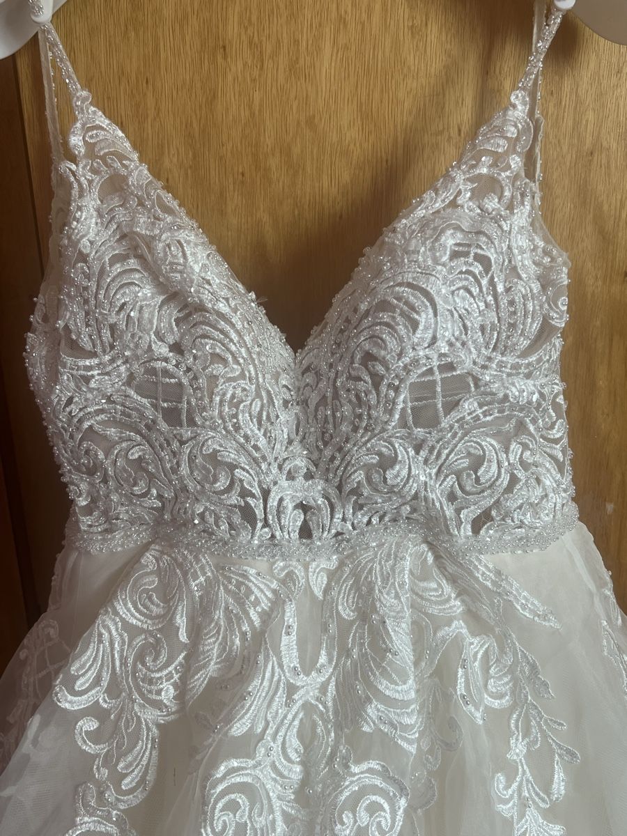 Robes: Robe de mariée 38 – D'occasion à Les verrieres par Andorus70 1