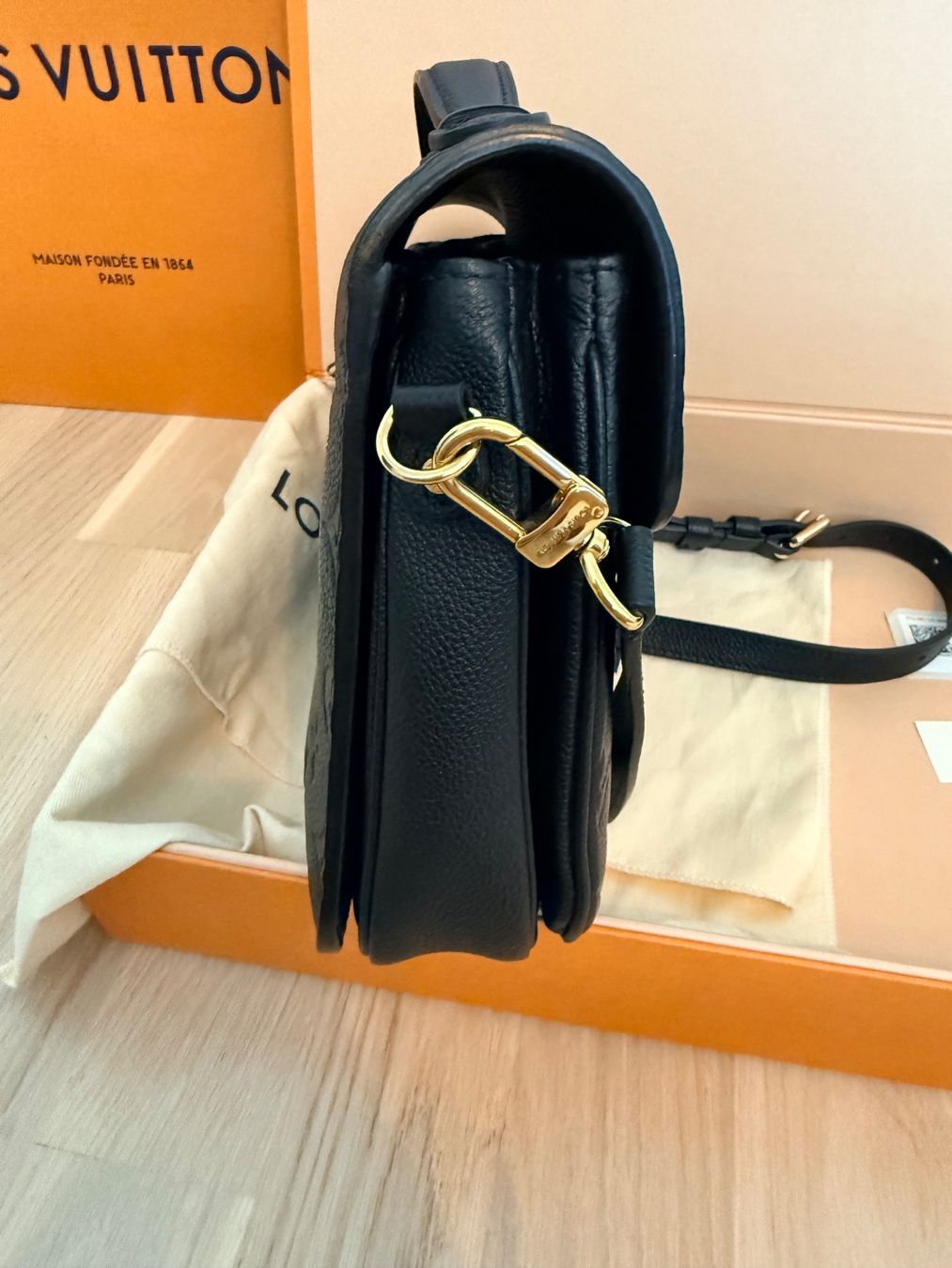 Louis Vuitton Taschen für Damen: Louis Vuitton Métis – Gebraucht aus Cheseaux-sur-Lausanne von maymay2612 6