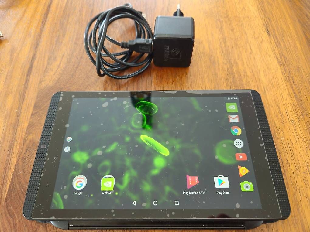 Tablettes PC: NVIDIA Shield Mega-Bundle: Shield TV (2017)+Tablet K1+Joypad – D'occasion à Ebikon par swi_j5cw 1