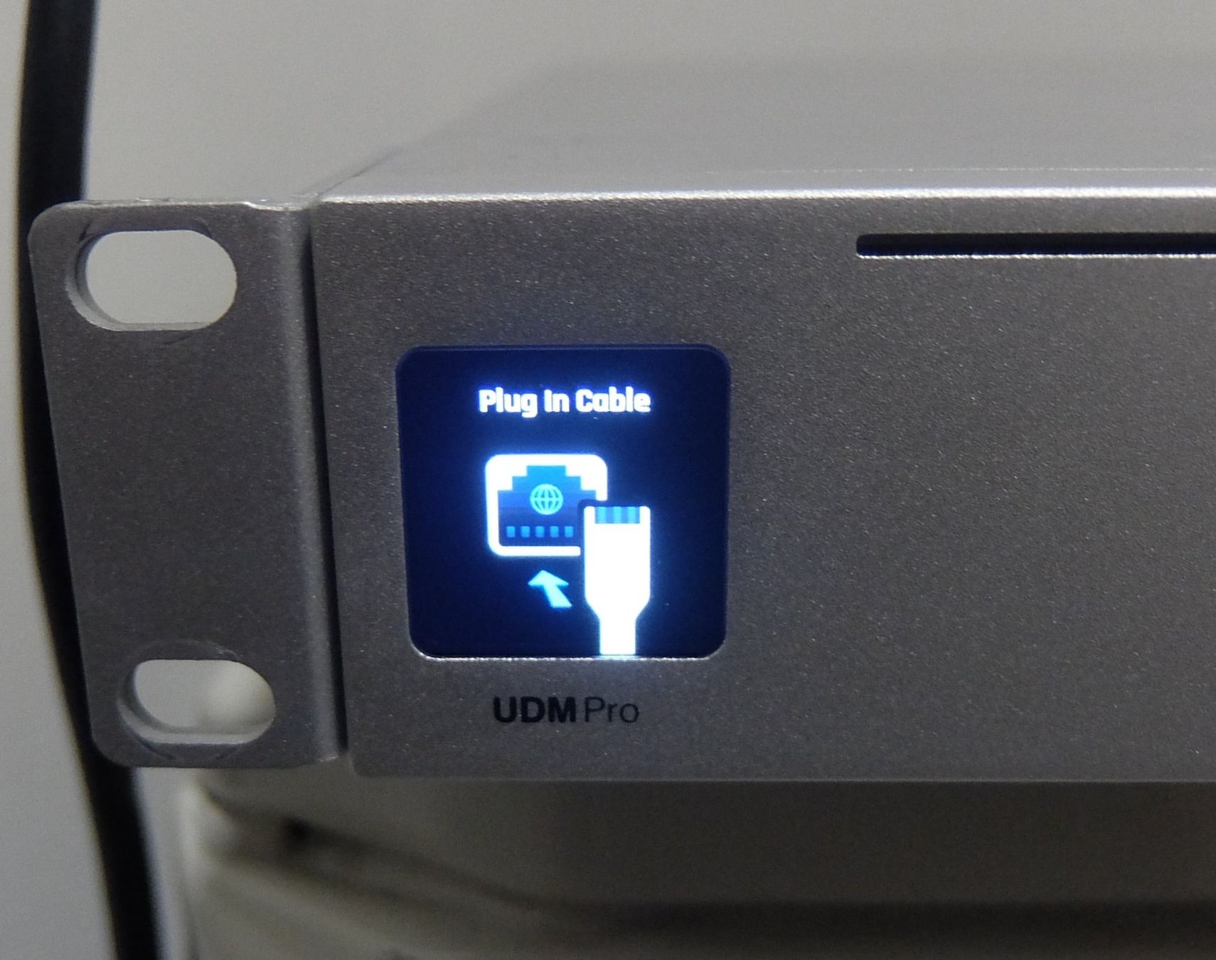 Unifi Modem & Router: unifi network udm pro – Usato da Basel venduto da Elektronik_Markt 1