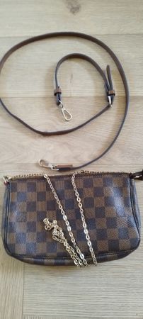 Louis Vuitton pochette accessories damier ebene