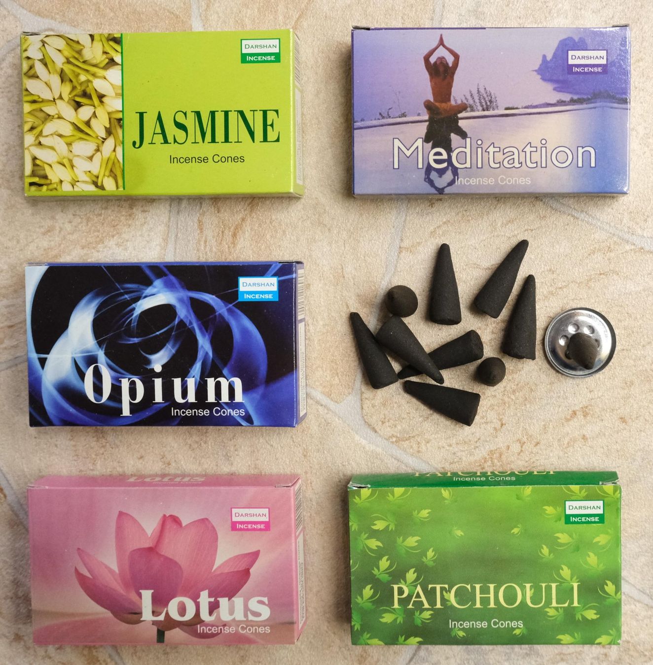 Candele: 5 Pack Räucherpyramiden Räucherkegel, 50 Stk. – Nuovo (secondo la descrizione) da Zürich venduto da Masala-Oase
