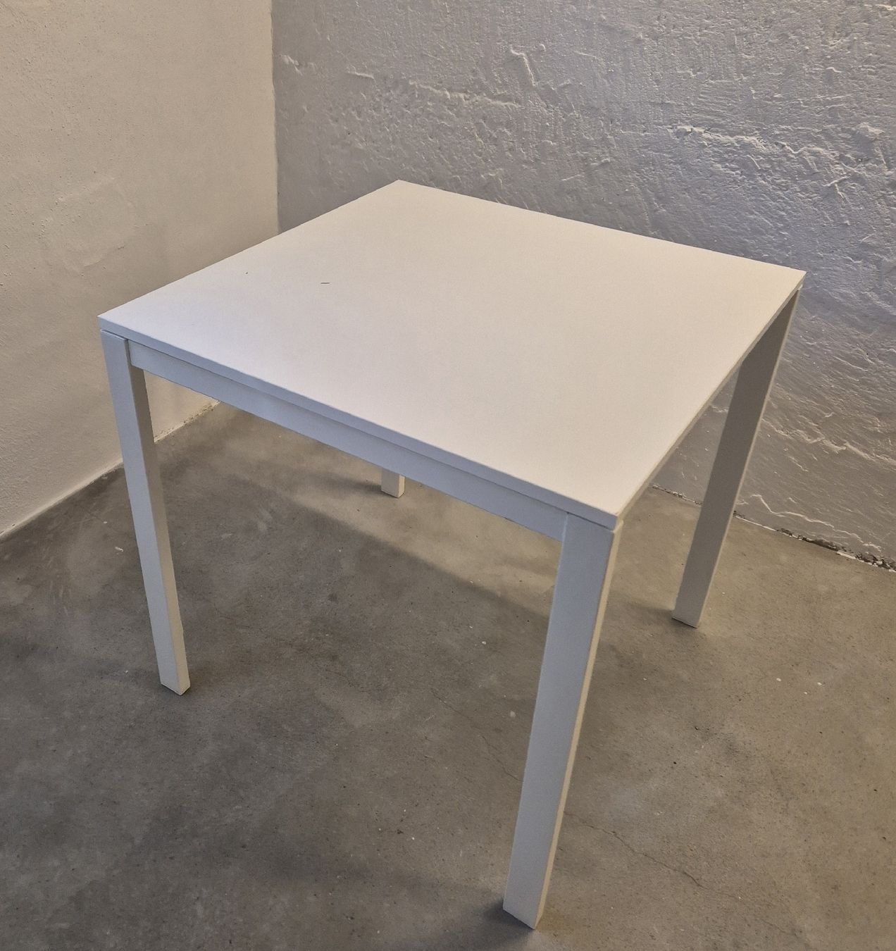 Ikea Tavoli: Ikea Tisch "Melltorp" – Usato da Bern venduto da __p_v_a__