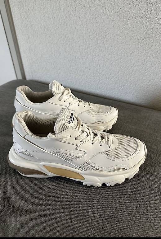 Valentino Scarpe da donna: Valentino Sneakers Schuhe 37 – Usato da zug venduto da saliviolyn 2