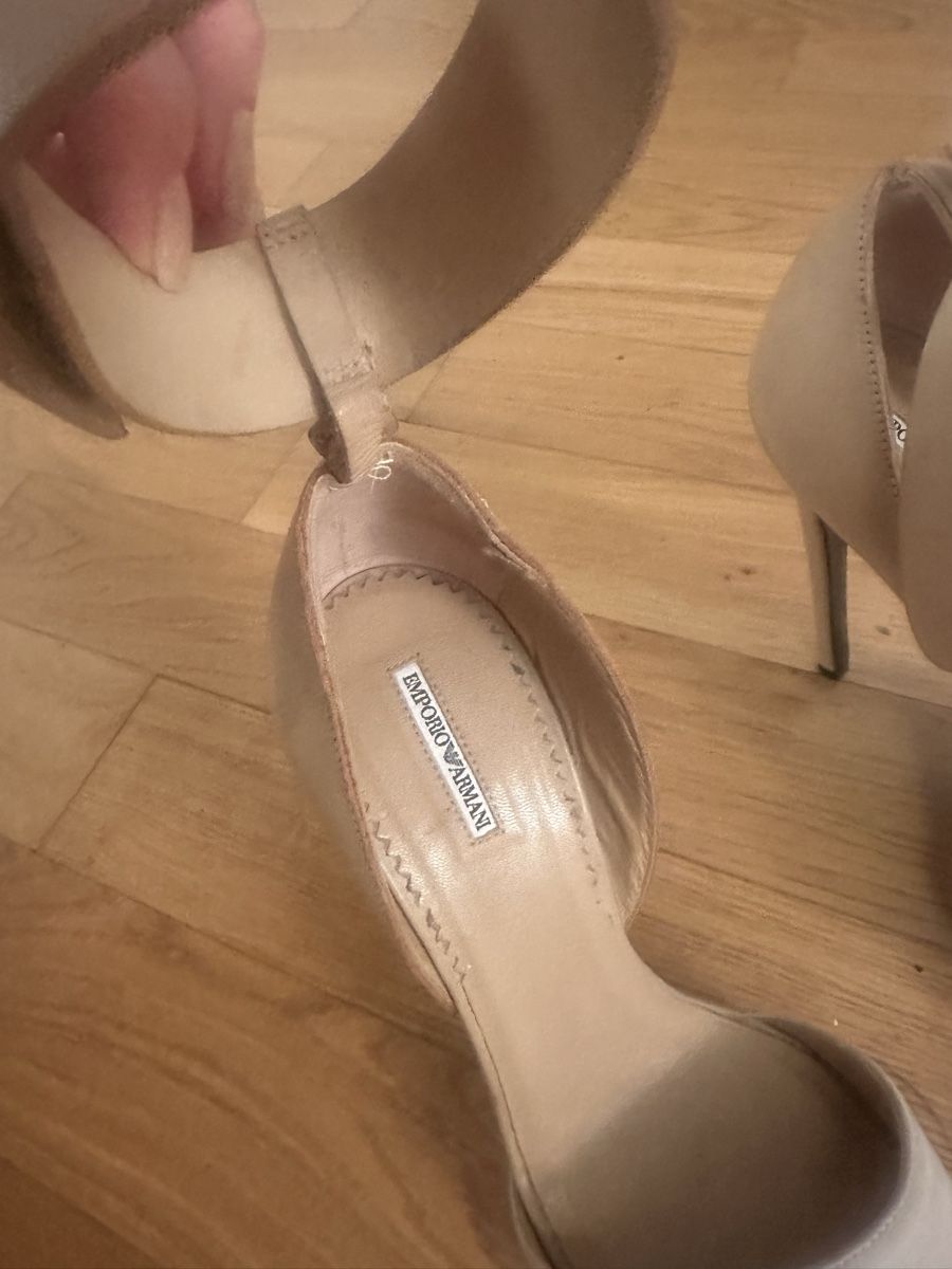 Armani Damenschuhe: Sandali Armani – Gebraucht aus Paradiso von kat_srp7
