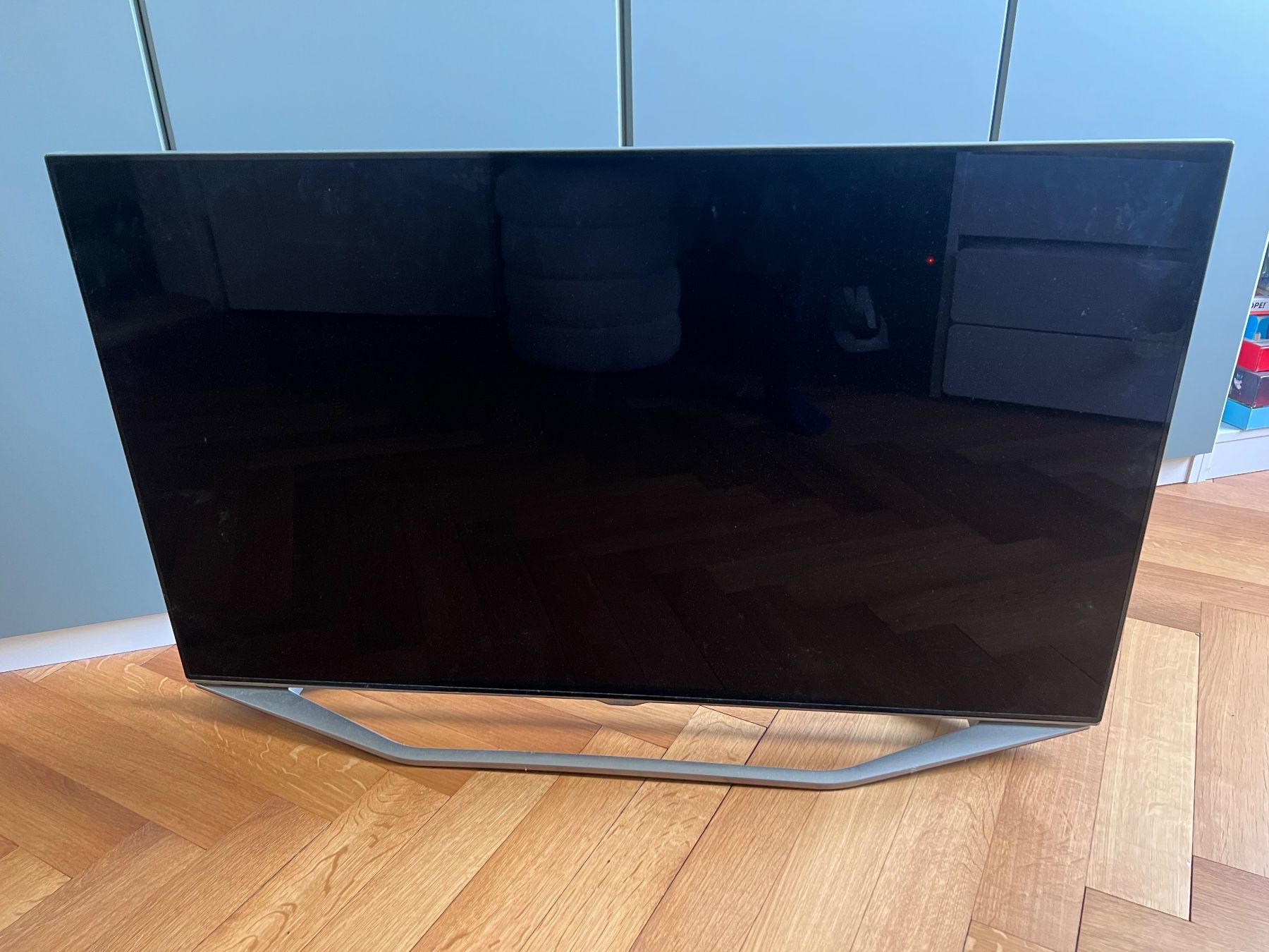 Samsung Televisori: Samsung SMART 46" LED TV H7080 – Usato da Zürich venduto da koritschan 5