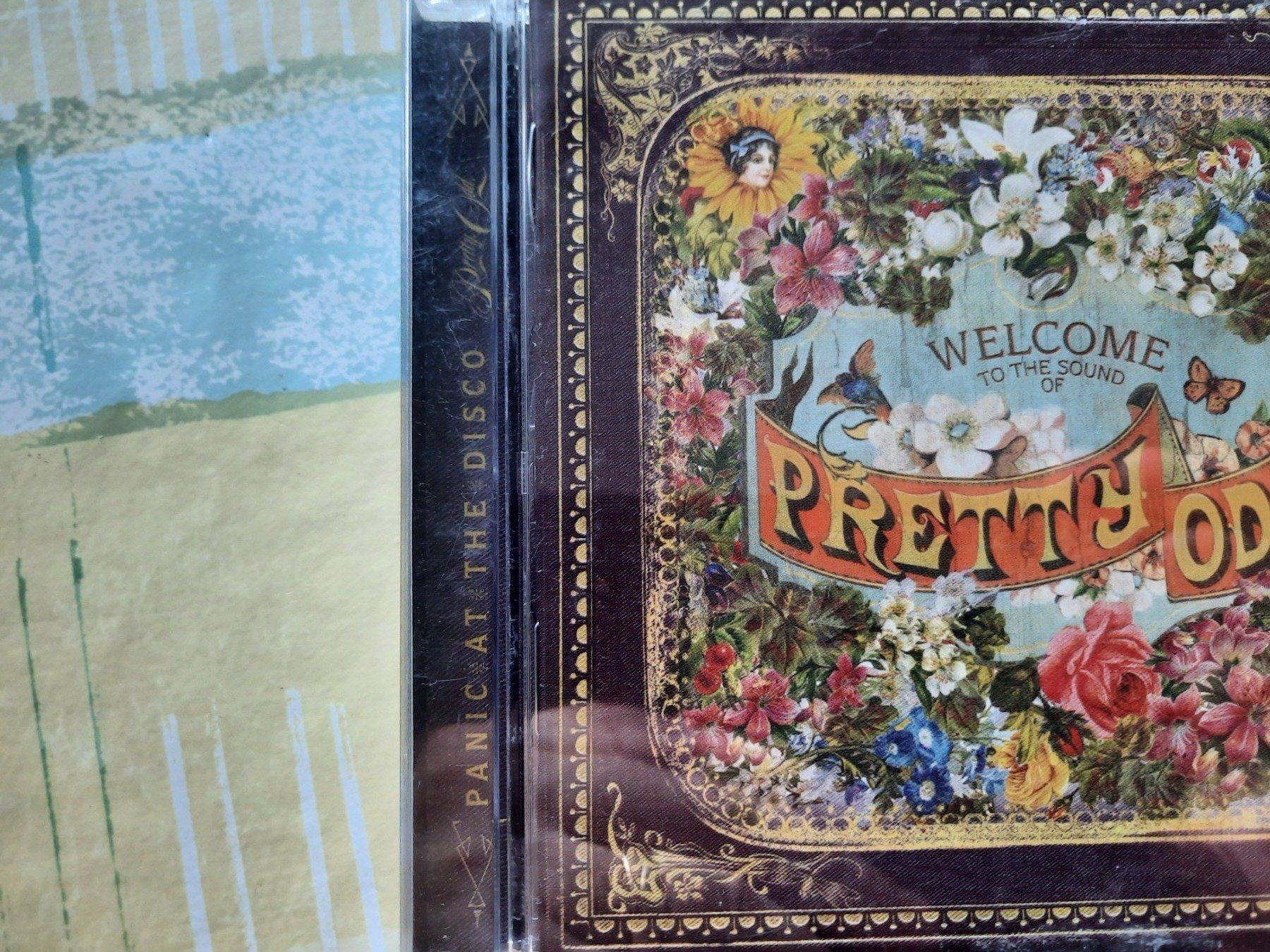 CD: CD Panic at the Disco - Pretty odd – Usato da Pully venduto da bro_n52j 2