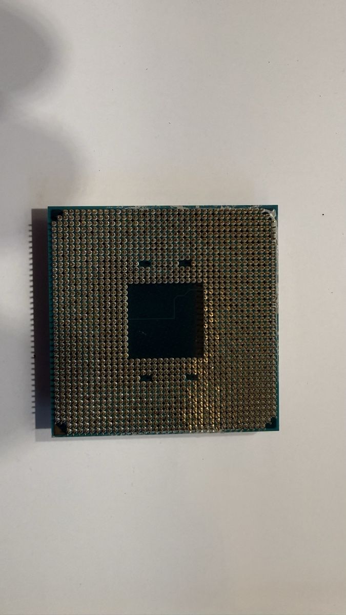 Amd Componenti elettronici: AMD Ryzen 5 4500 – Usato da Rehetobel venduto da ZM81 1