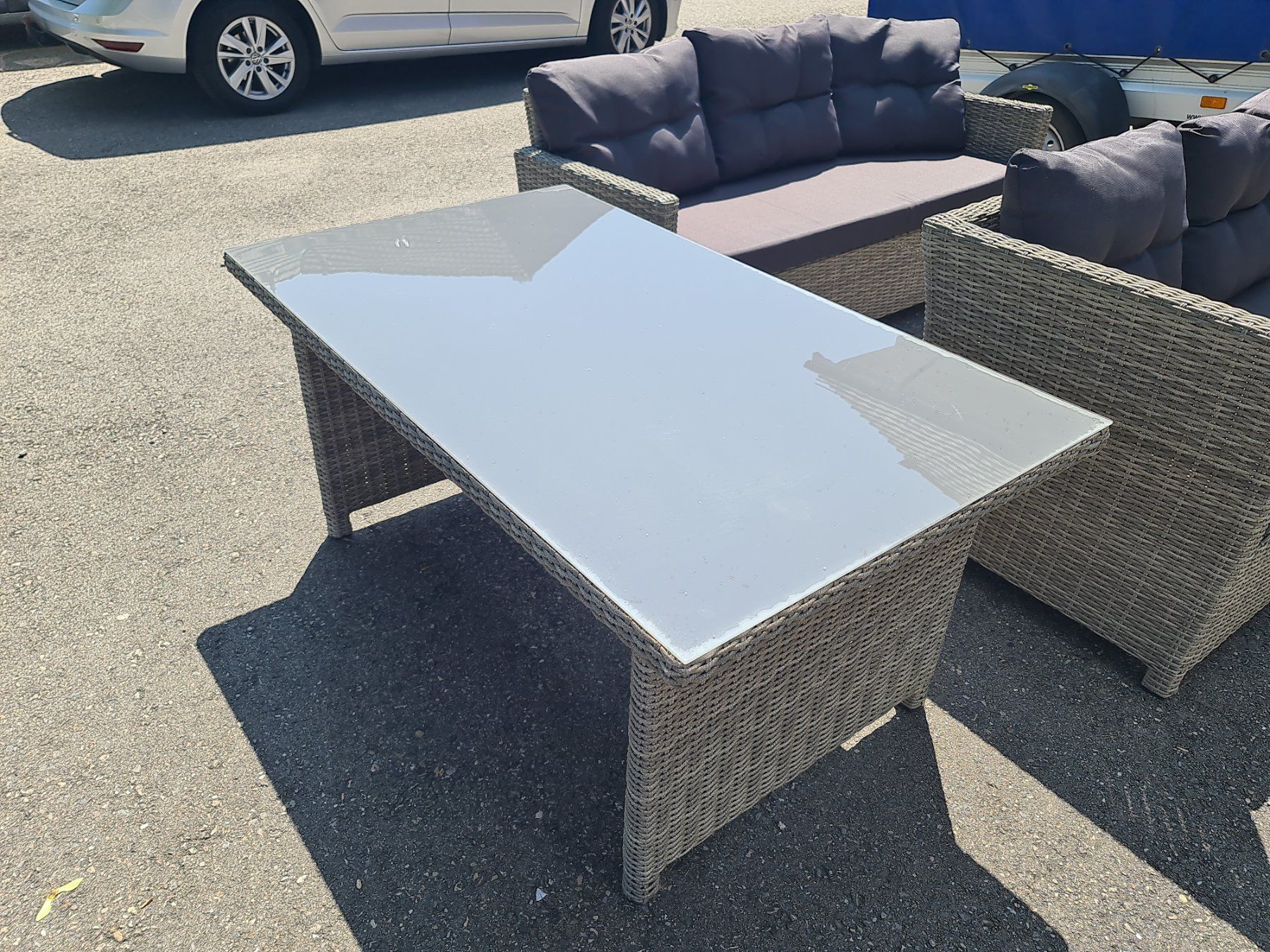 Set di tavolo e panche: Gartensitzgruppe mit Tisch – Usato da Münchenbuchsee venduto da intertrade031 3