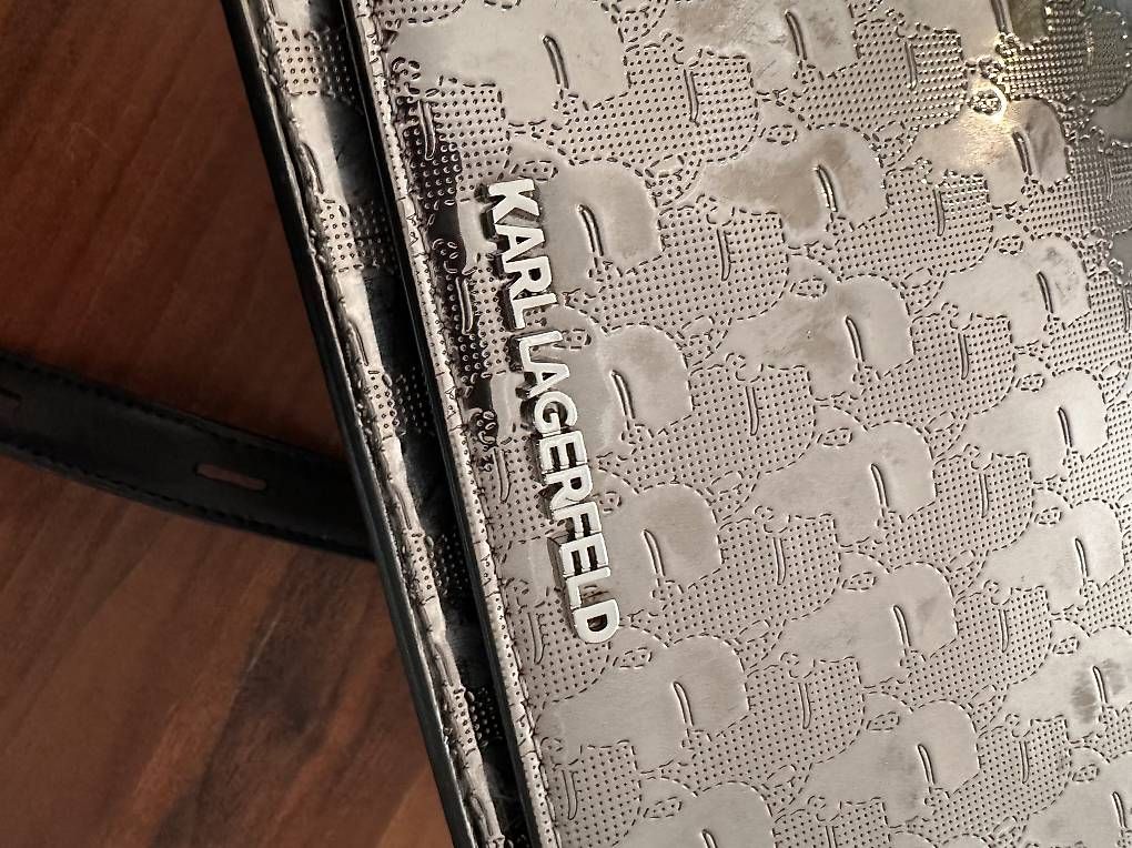 Borse da donna: Karl Lagerfeld Tasche Silber – Usato da Erlenbach ZH venduto da isa_l627 1