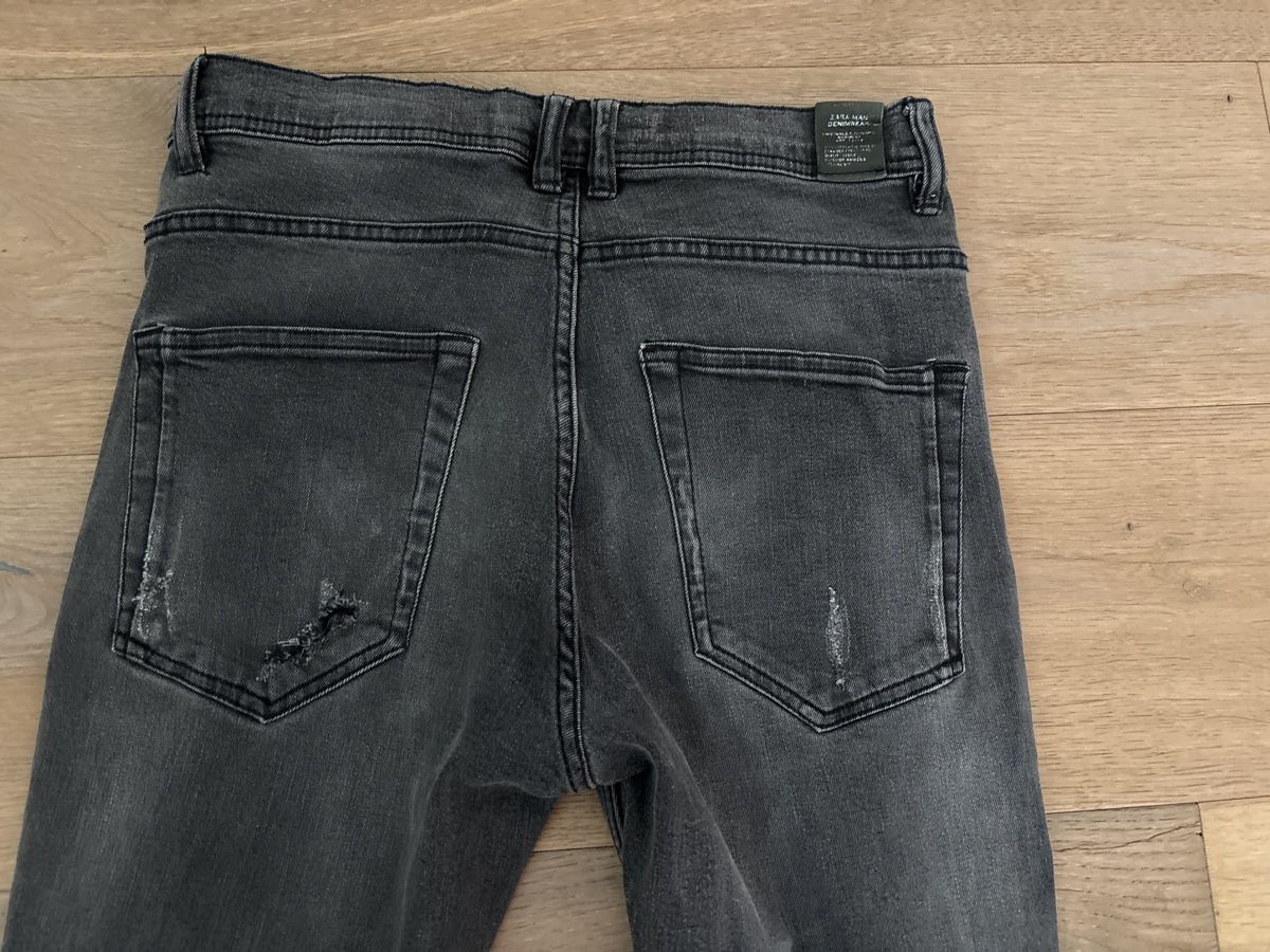 Jeans: Zara Man Jeans Destroyed Used Look Gr. 38 – Nuovo (secondo la descrizione) da Hendschiken venduto da Urania 4