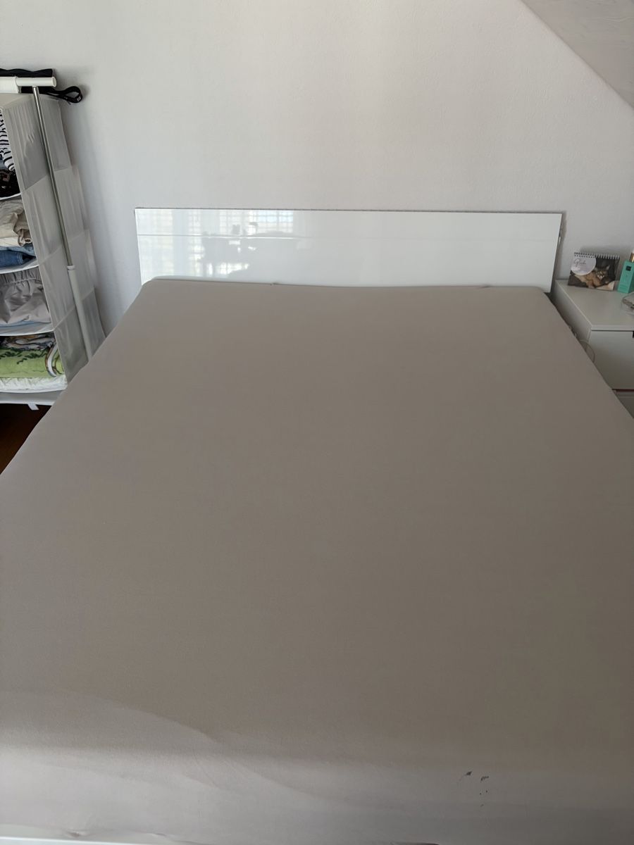 Lits: Bett 160x200cm – D'occasion à Oberbuchsiten par adr_d7vk 1