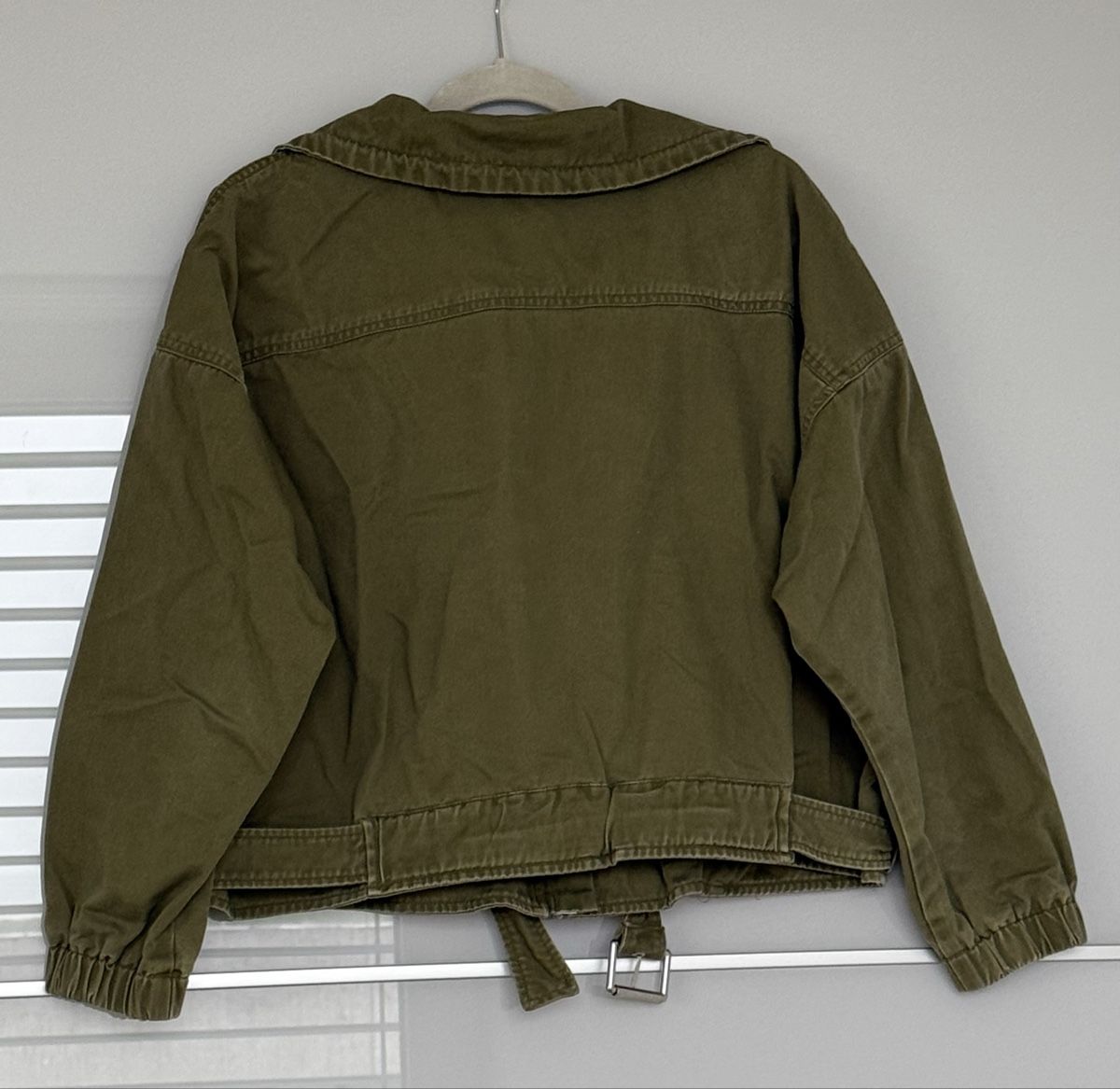Zara Jacken: ZARA, Übergangsjacke, Khaki, Gr.L – Neu (gemäss Beschreibung) aus Basel von sel_g 1