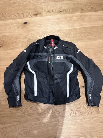 iXS Motorradjacke Leder RS-600 schwarz mit Protektor