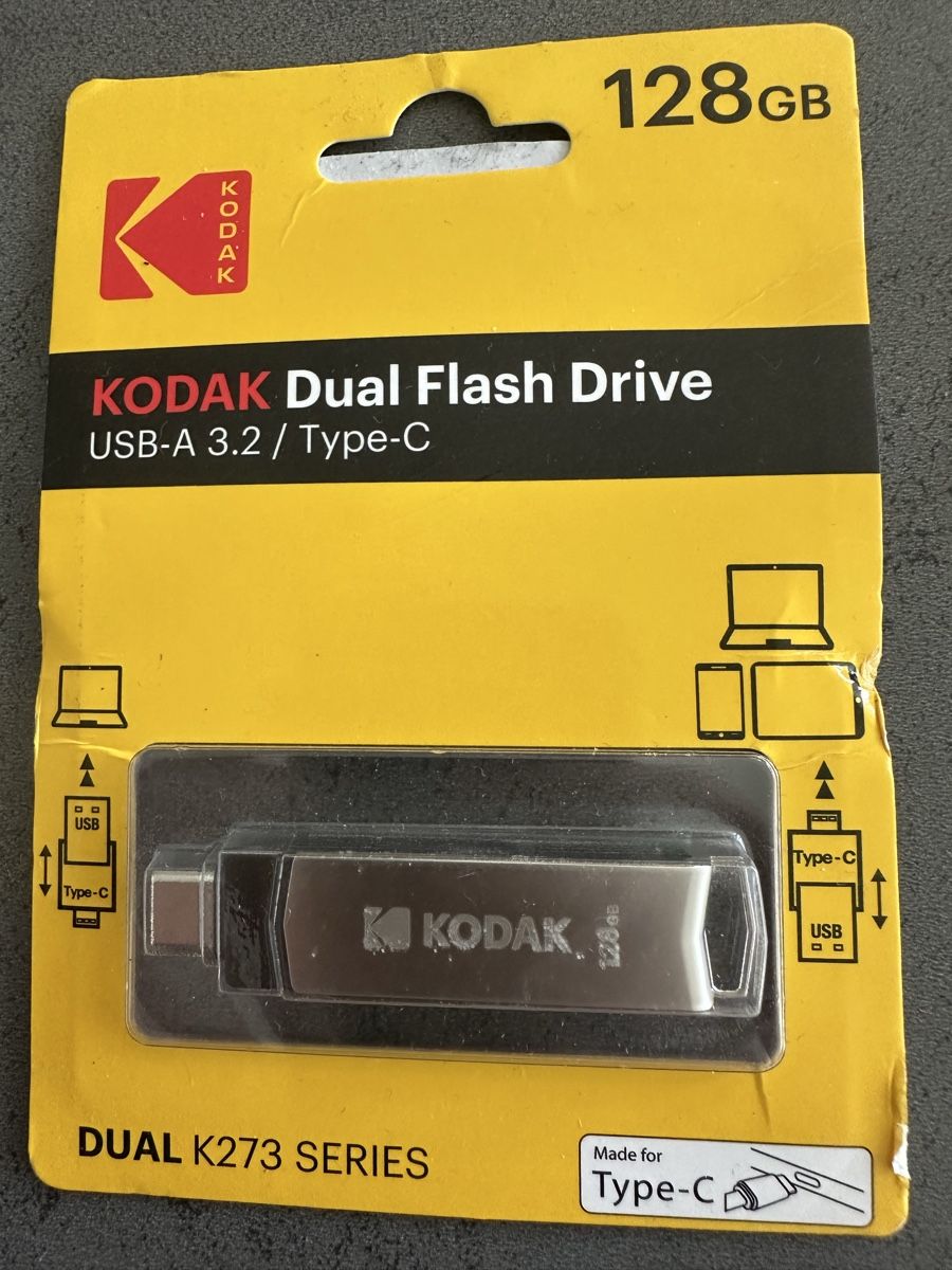 Chiavette USB: Kodak Dual Flash Drive 128GB USB-A 3.2 / Type-C – Nuovo e nell'imballaggio originale da Kloten venduto da digi-Galaxy