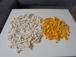 LEGO - WEISSE - UND - GELBE - STEINE