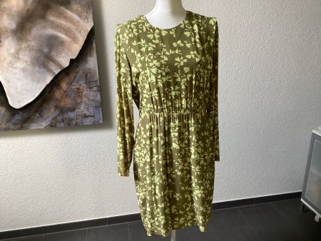 COMMA schönes Kleid  Olivgrün Langarm Gr. 38 guter Zustand