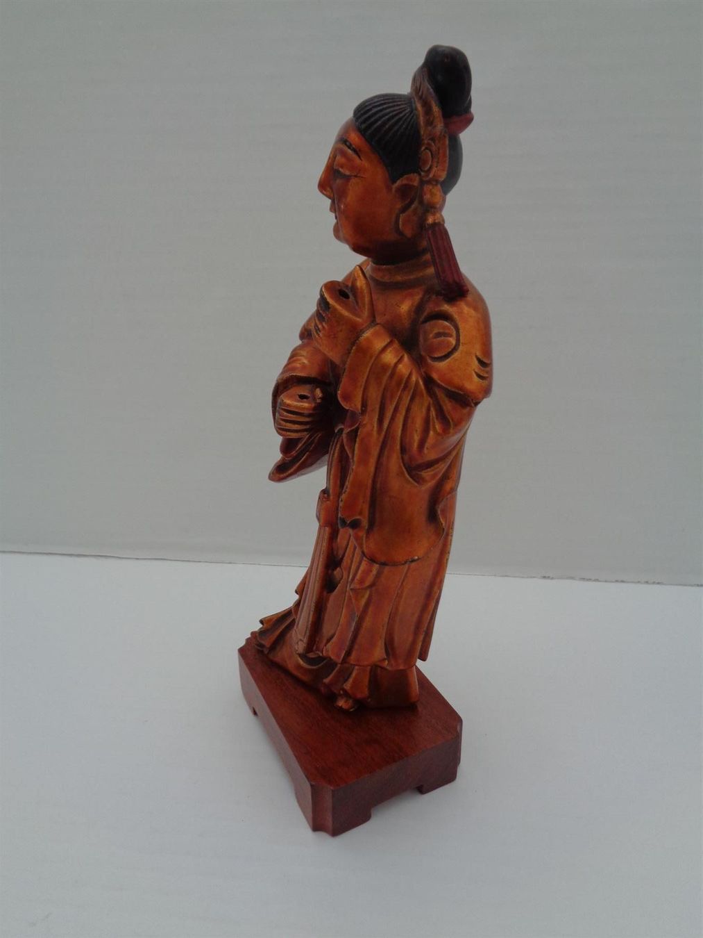 Sculture & Statue: China geschnitzte Holzfigur auf Sockel – Usato da Chur venduto da omonia 5