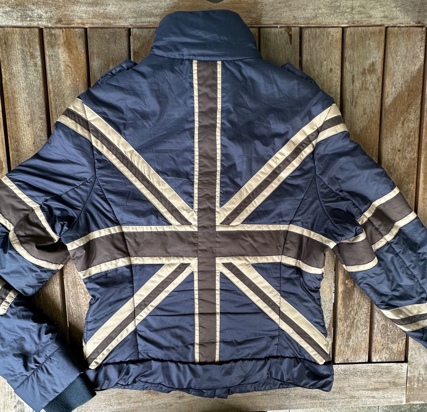 Moschino Giacche: Moschino Jacket – Usato da Liestal venduto da Ballybs 3
