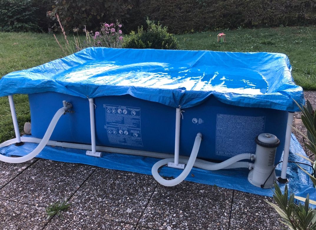 Intex Piscines: Intex frame Swimming pool rechteckig  – D'occasion à Nods par BieneS 3