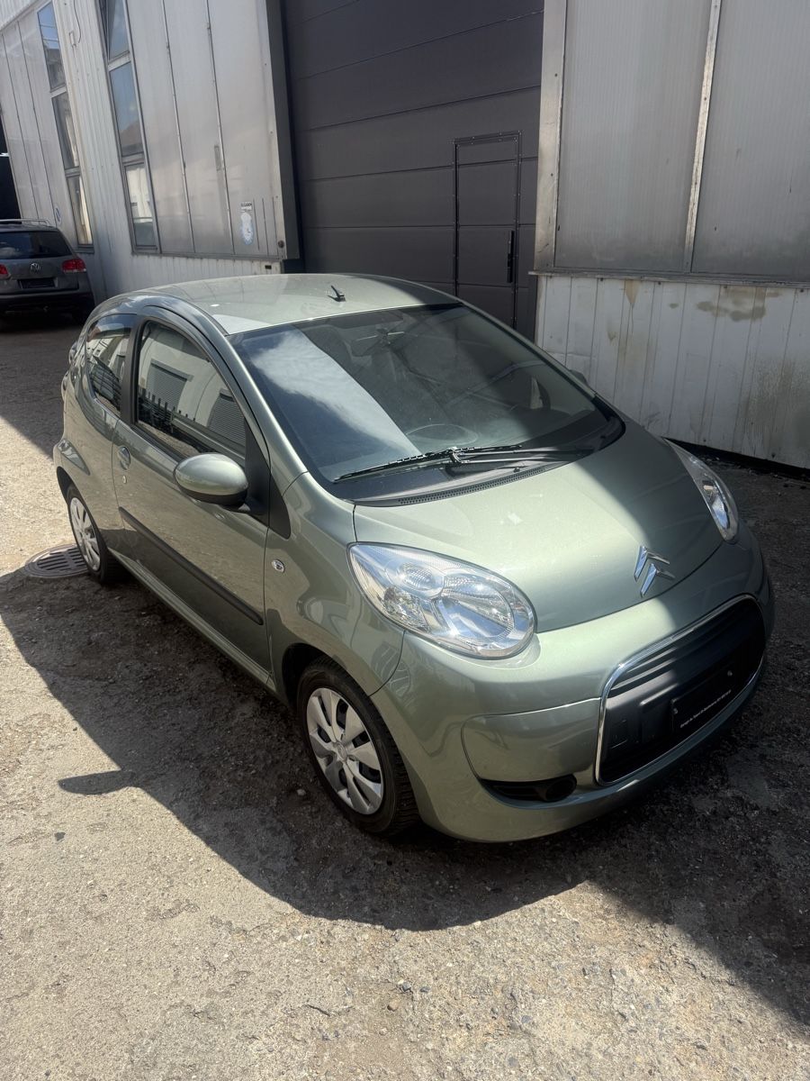 Citroën Automobili: Citroën C1 avec 95000 km – Usato da Fribourg venduto da inf_n9kg 1