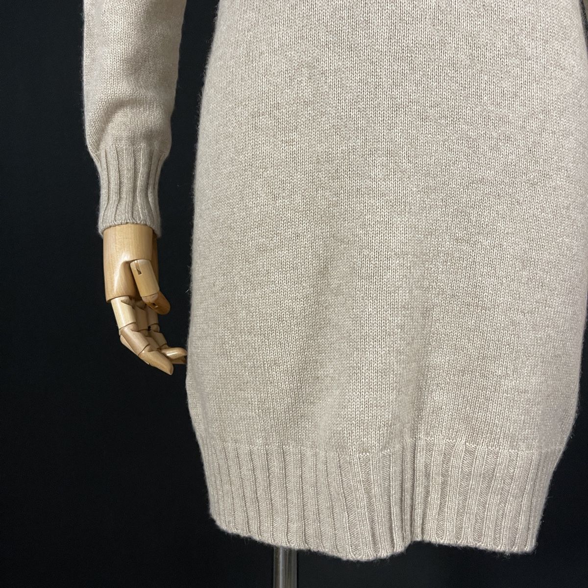 Vestiti: HAWICK Cashmere Dress – Nuovo (secondo la descrizione) da Emmen venduto da Avviivva_Com2023 1