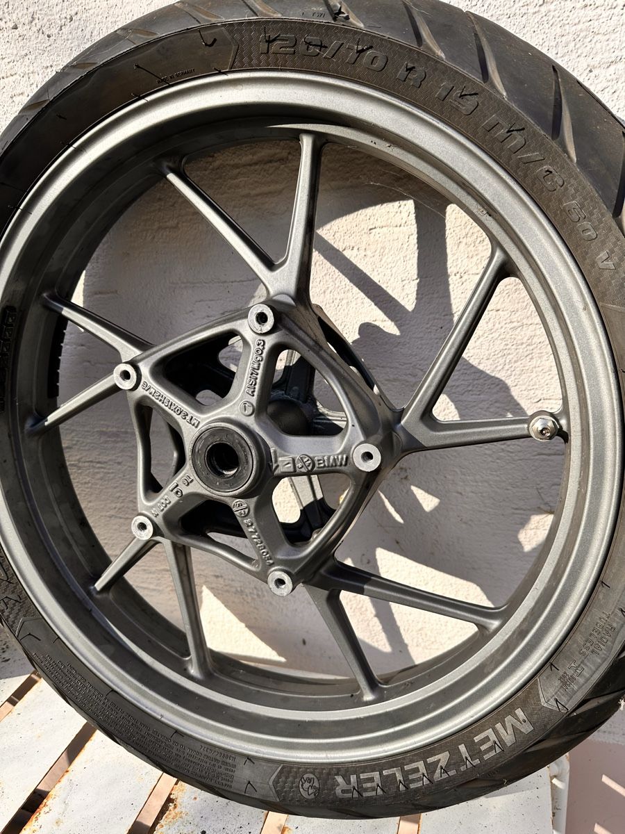 BMW Cerchioni: Jantes bmw 1200GS – Nuovo (secondo la descrizione) da Villars-Tiercelin venduto da pava13 1