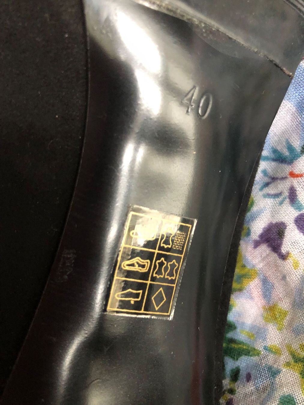 Guess Damenschuhe: Guess Stiefeletten – Gebraucht aus Niederhasli von bluedog21 4