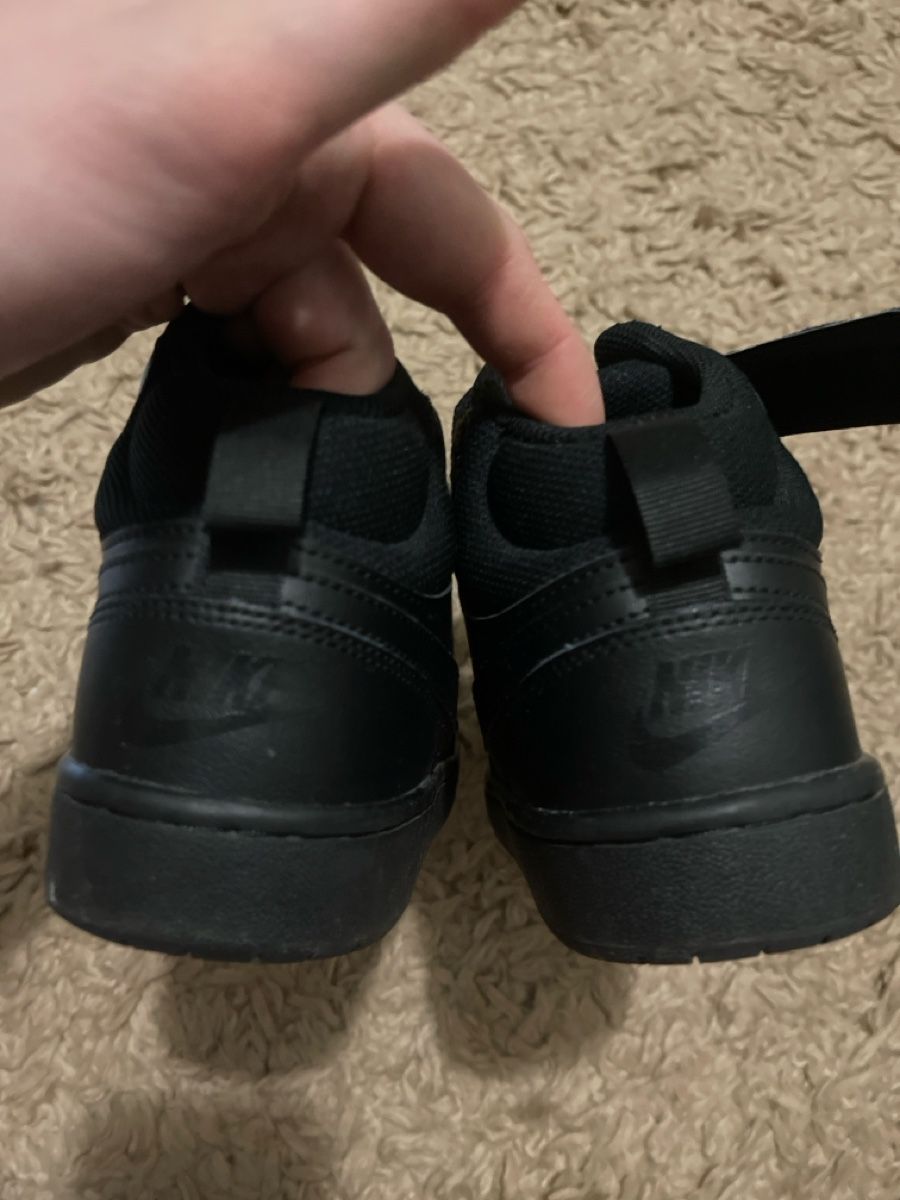 Nike Herrenschuhe: Coole Nike Schuhe, schwarz, Grösse 37.5 – Neu (gemäss Beschreibung) aus Unterkulm von AnoliOccasion 2
