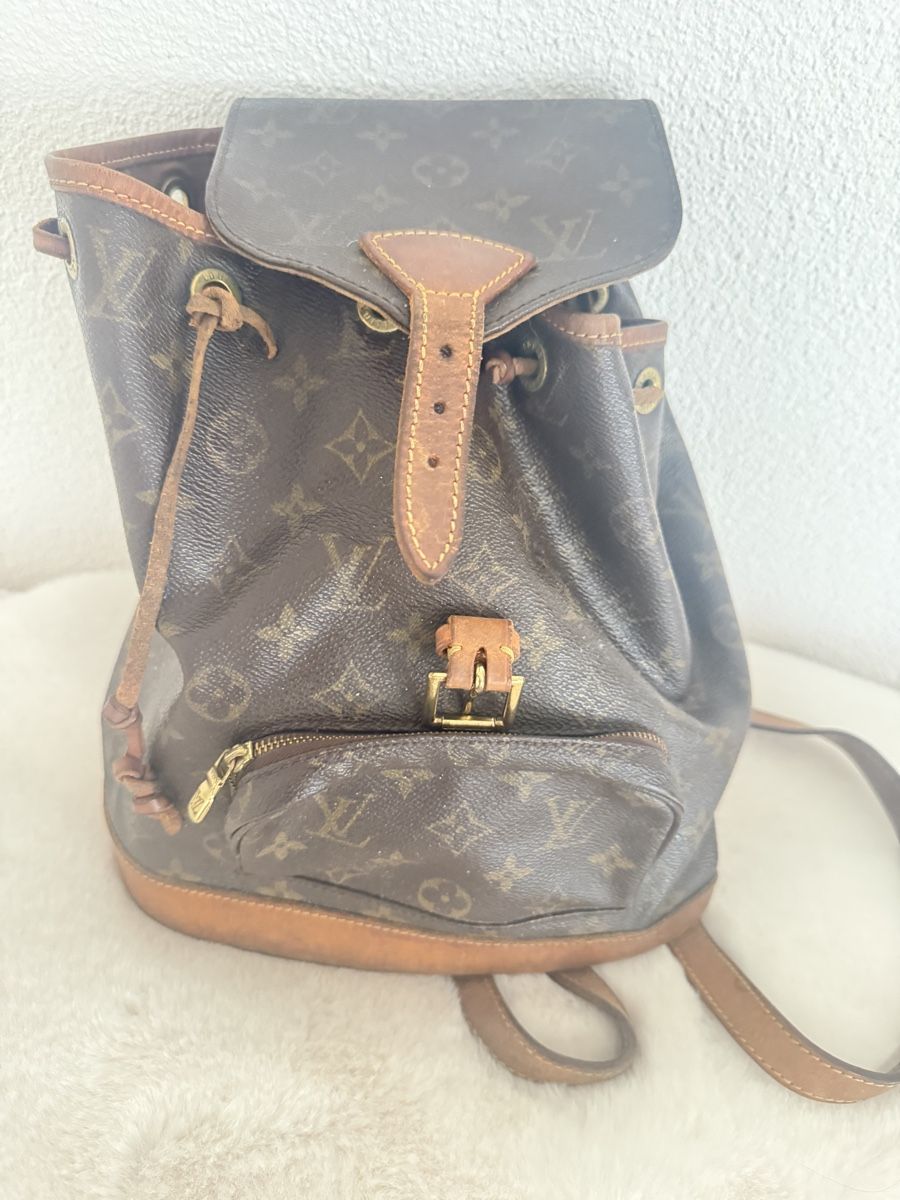 Louis Vuitton Rucksäcke: Original Louis Vuitton Rucksack – Defekt aus Zürich von Contender