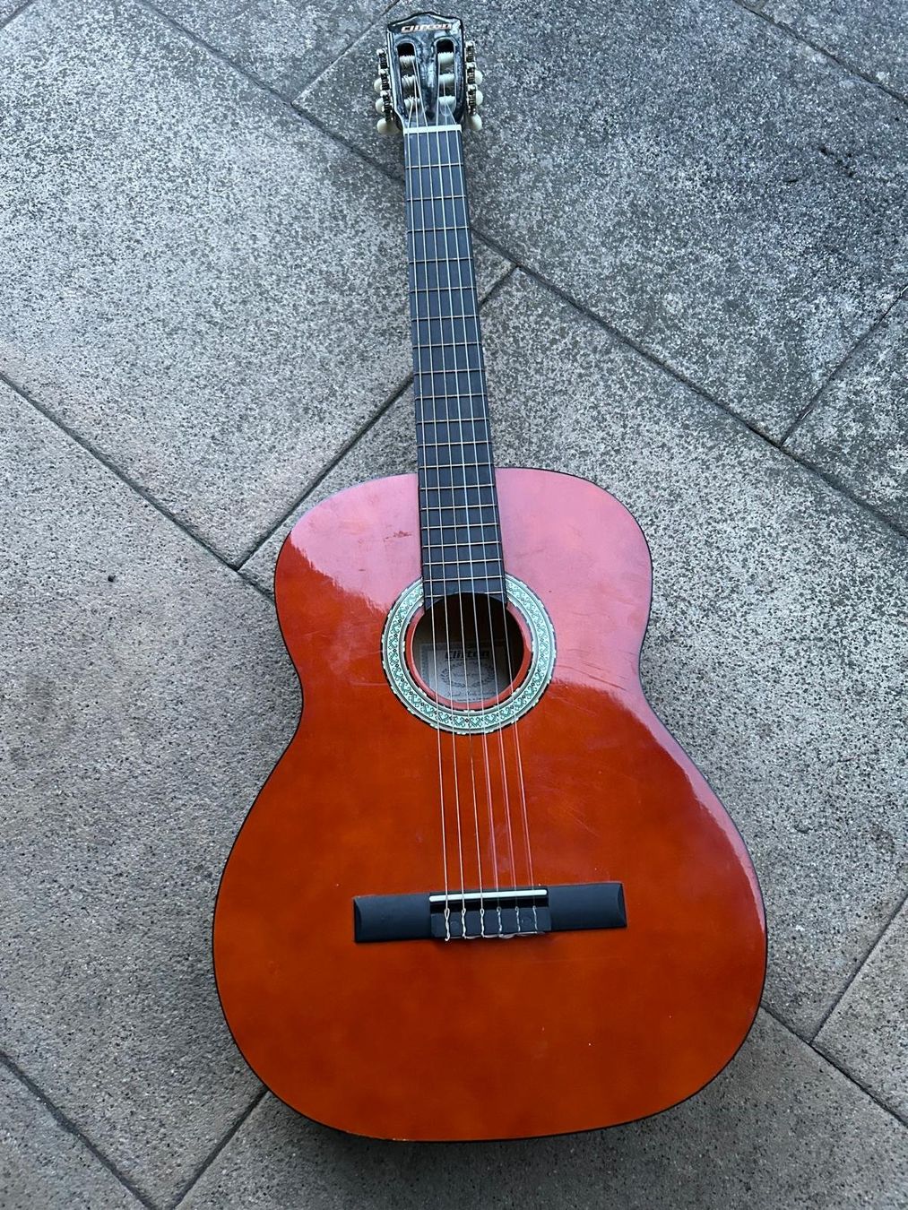 Strumenti musicali: Clifton Klassische Gitarre – Usato da Arth venduto da frey1993