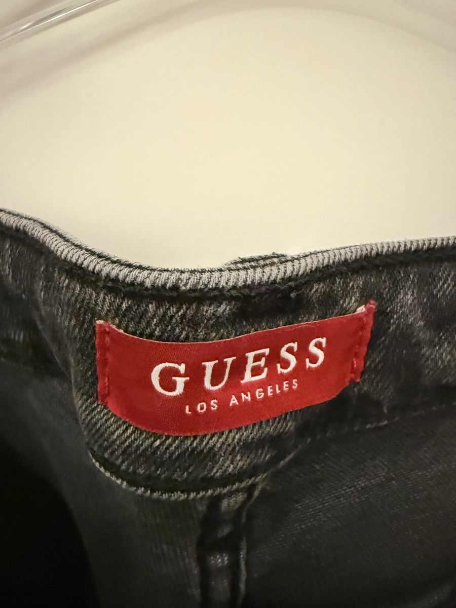 Guess Jeans: Guess Herrenjeans Top Zustand 33 – Nuovo (secondo la descrizione) da Kreuzlingen venduto da Bozzo75 3