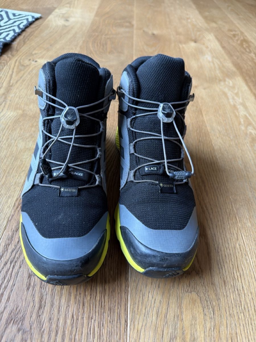 Schuhe für Jungen: Terrex Adidas Gr.37 1/3 – Gebraucht aus Zürich von terevel 4